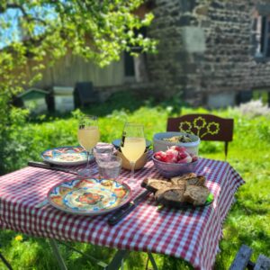 Picnic dans le jardin